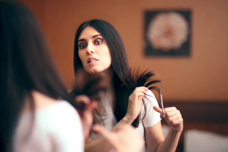7 Best Mirrors For Self Haircuts