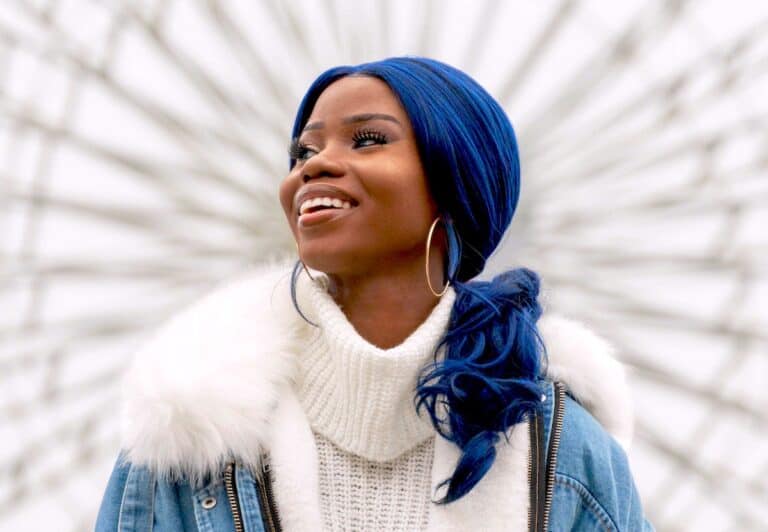 5 Best Shampoos For Blue Hair