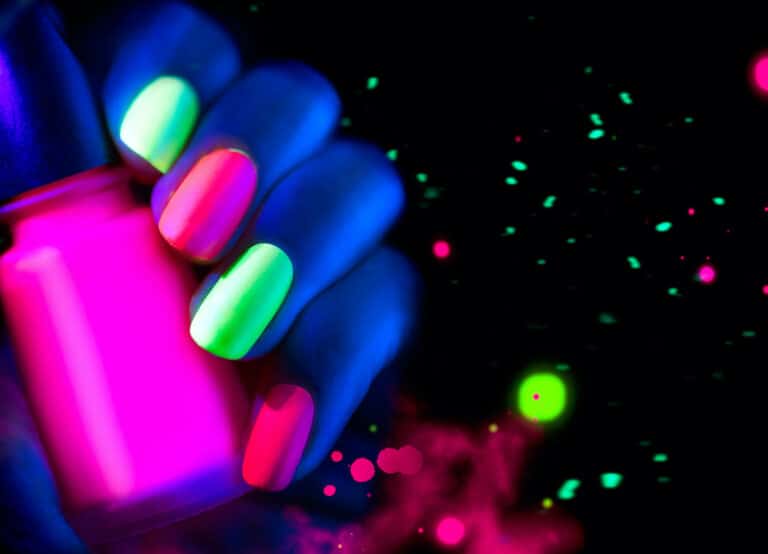 5 Best Glow-In-The-Dark Nail Polish