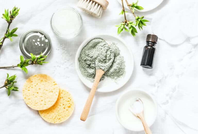 Does Bentonite Clay Remove Hair Color?