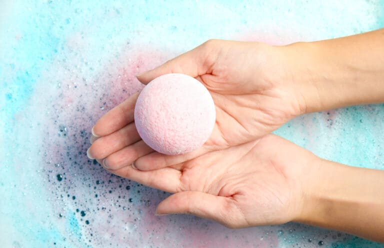 How To Use A Bath Bomb – Everything You Need To Know