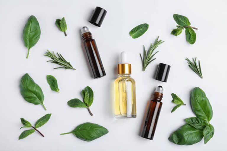 9 Best Lightweight Hair Oils