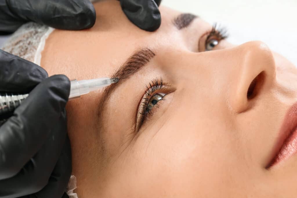 How To Coordinate Botox And Microblading - Beautygab
