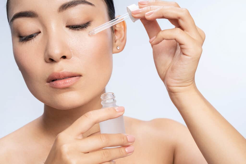 Retinol Vs Hyaluronic Acid - Beautygab Hyaluronic acid toners