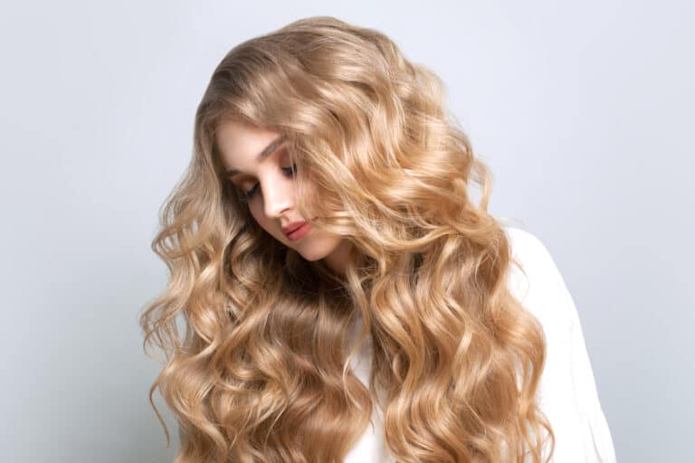 11 Best Shampoos For Naturally Blonde Hair