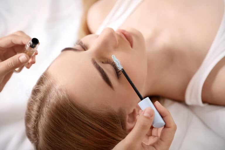 Best Oils For Eyelashes