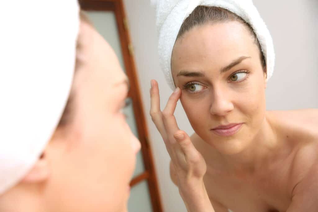 Dehydration Lines Under Eyes - Beautygab
