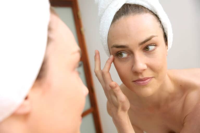 Dehydration Lines Under Eyes – Signs Your Skin Is Dehydrated