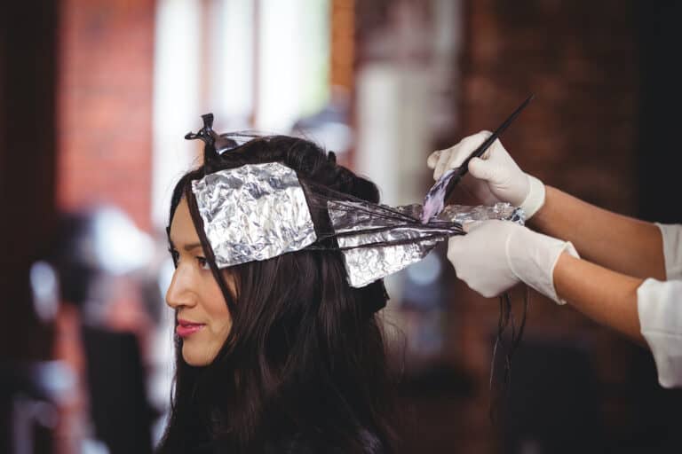 Should I Wash My Hair Before Foil Highlights?