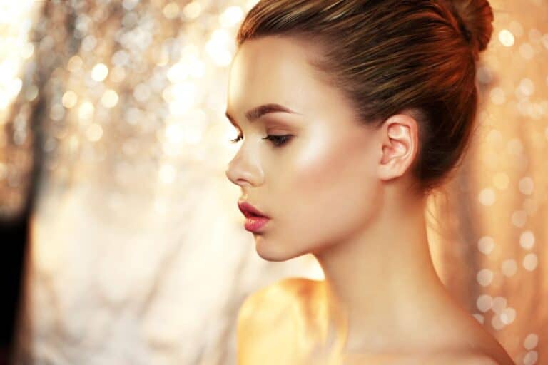 7 Best Peach Blushes For Fair Skin