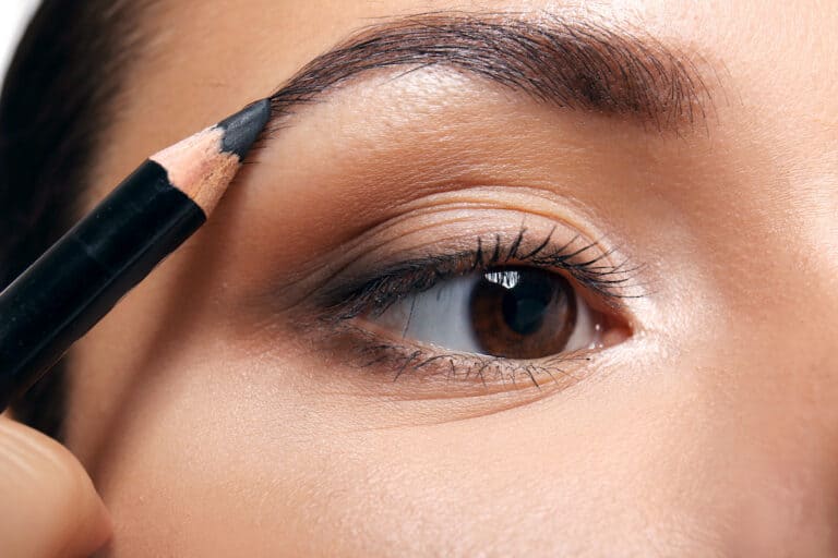 Can You Use Eyeliner On Eyebrows?