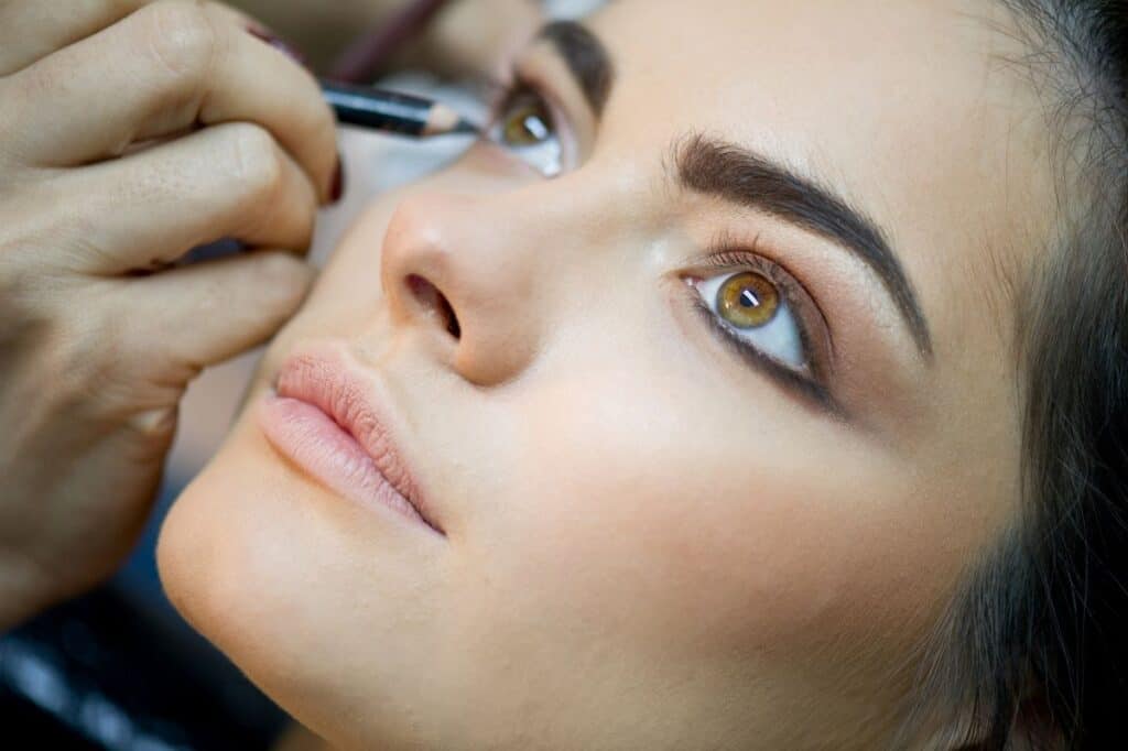 Eyeliner Without Mascara - Beautygab