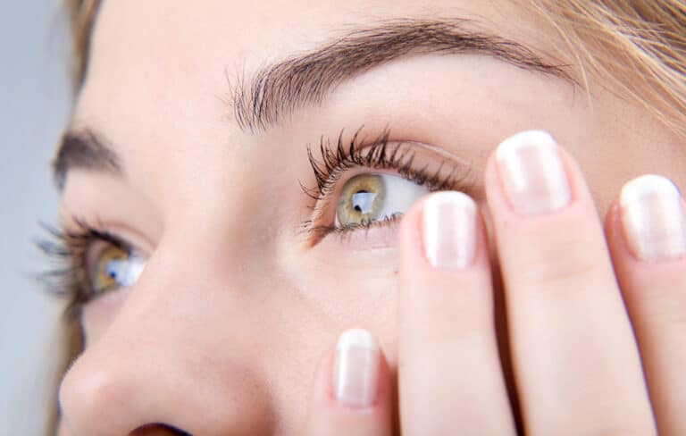 How To Make Hazel Eyes Look Greener With Makeup?