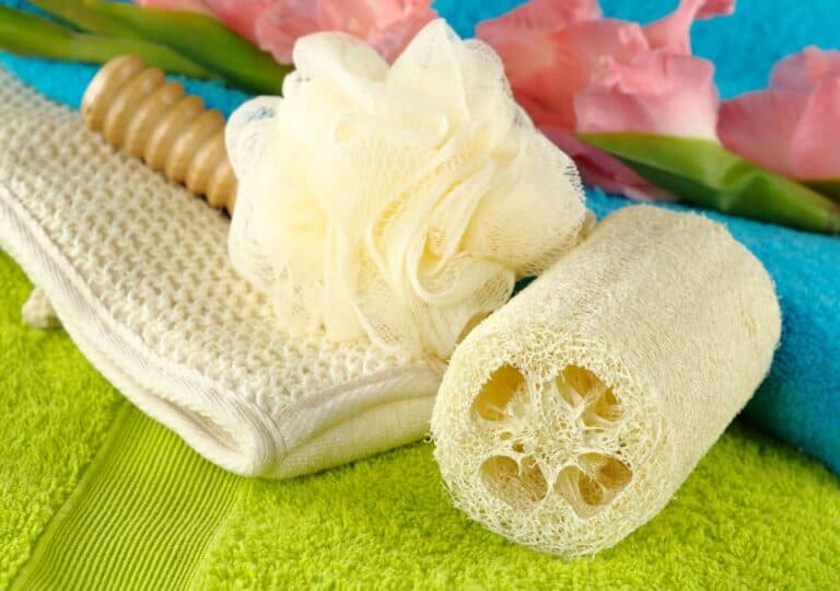 Best Back Scrubbers For Acne