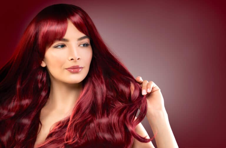 Best Makeup For Burgundy And Dark Red Hair