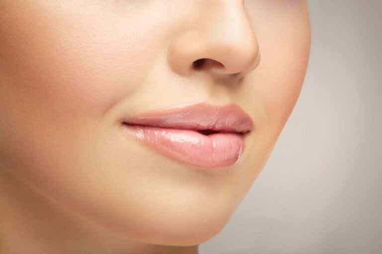 7 Best Too Faced Lip Injection Dupes