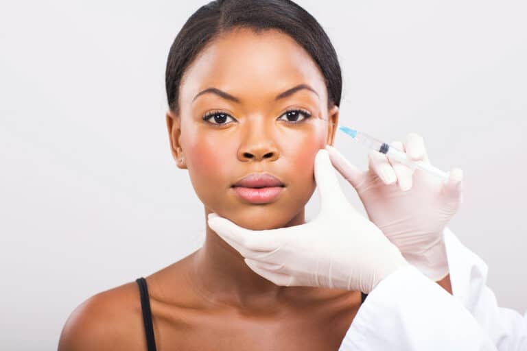 Makeup After Botox (What To Know)