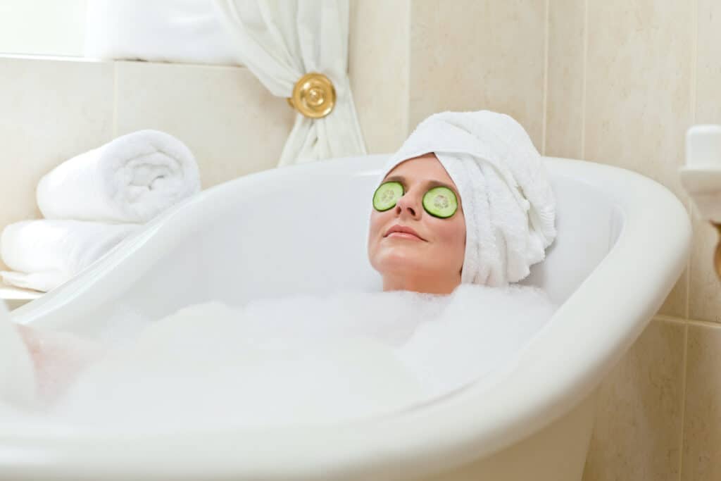 Bubble Bath Vs Bath Bomb - Beautygab