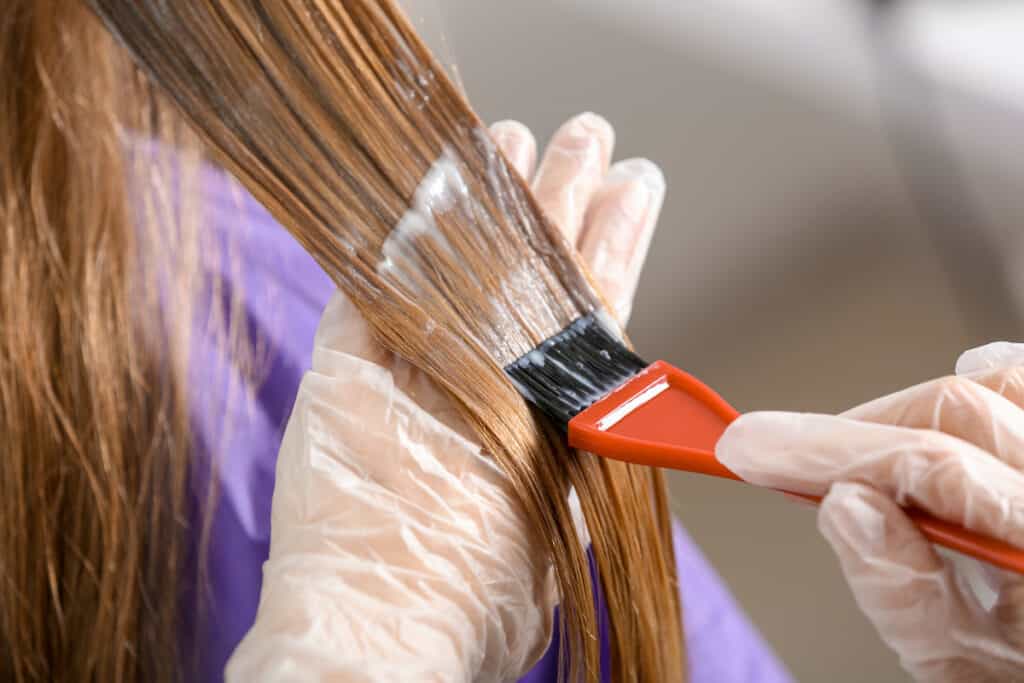 Can I Dye My Hair With Dry Shampoo - Beautygab