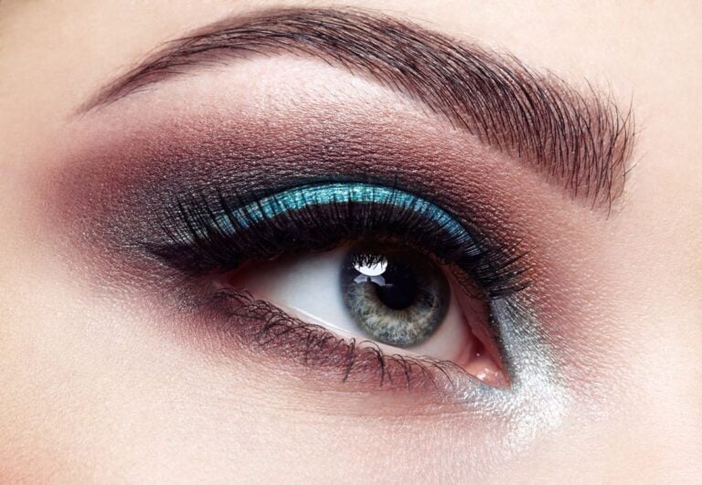 What Is Press On Eyeshadow?