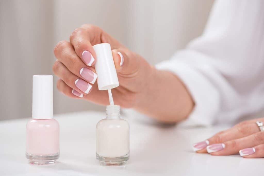 nail polish vs nail lacquer - Beautygab